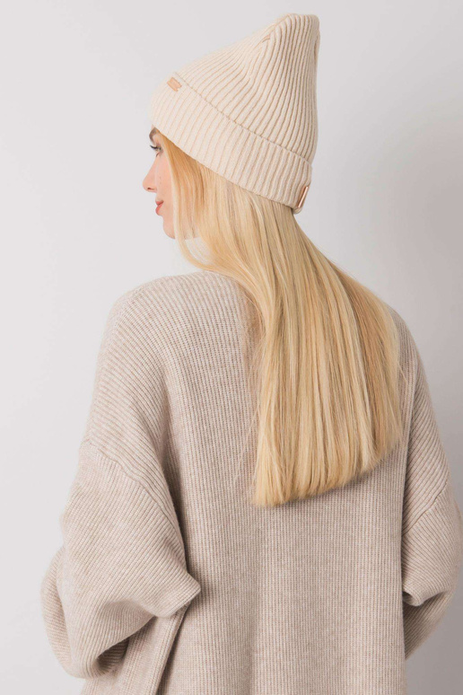 Sieviešu bēša adīta cepure RUE PARIS