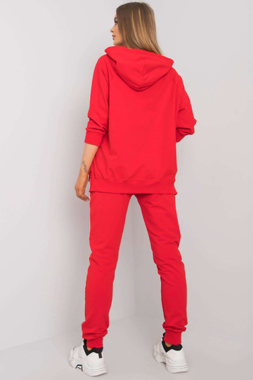 Sarkans divdaļīgs komplekts... 2