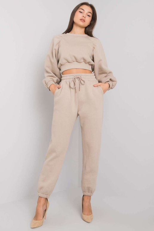 Bēšs sieviešu divdaļīgs komplekts...