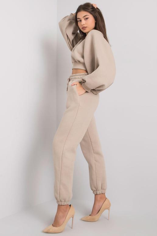 Bēšs sieviešu divdaļīgs komplekts...