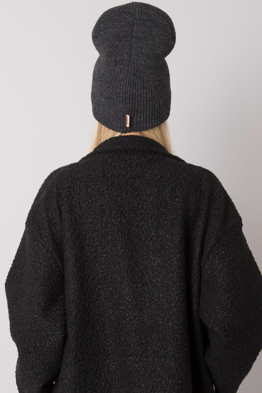 Tumši pelēka trikotāžas pupiņa Beanie...