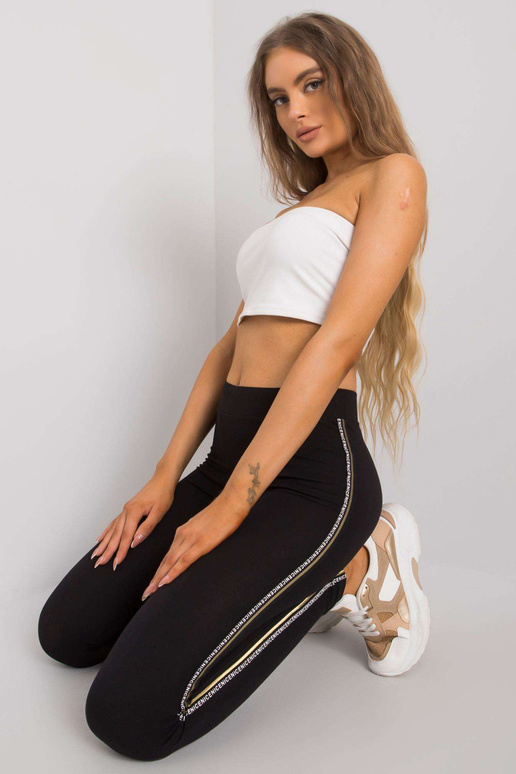 Melni un zelta kokvilnas legingi...