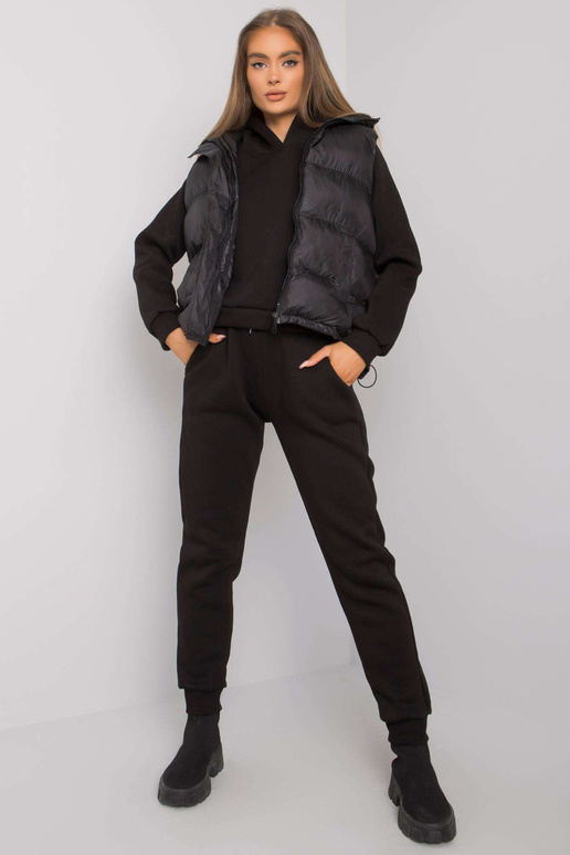 Melns komplekts ar Aysel vesti