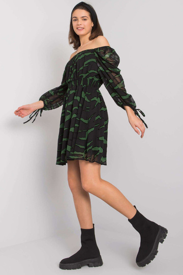 Melna un zaļa spāņu kleita...