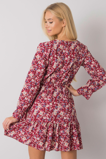 Bordo kleita ar volāniem... 2