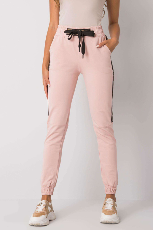 Netīri rozā treniņbikses ar Giulia...