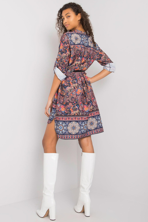 Tumši zila raksta kleita ar Moara jostu Tumši zila raksta kleita ar Moara jostu