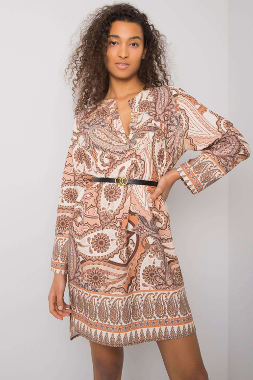 Bēša kleita ar Vankūveras apdruku