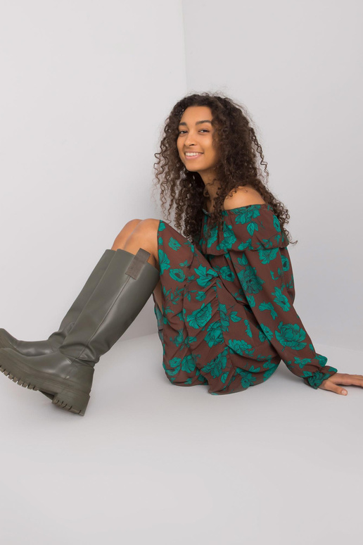 Brūna un zaļa spāņu kleita ar volānu...