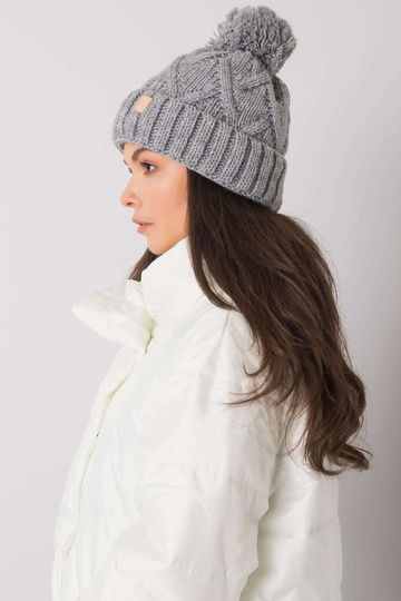 Pelēka ziemas cepure ar... 2