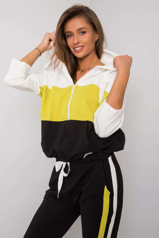 Ekrūzaļš komplekts ar biksēm Adhila