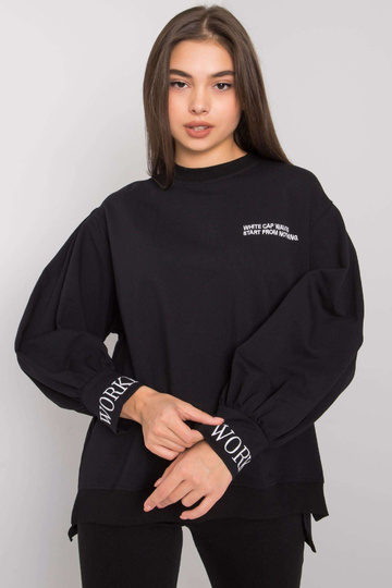 Laylin melna kapuce