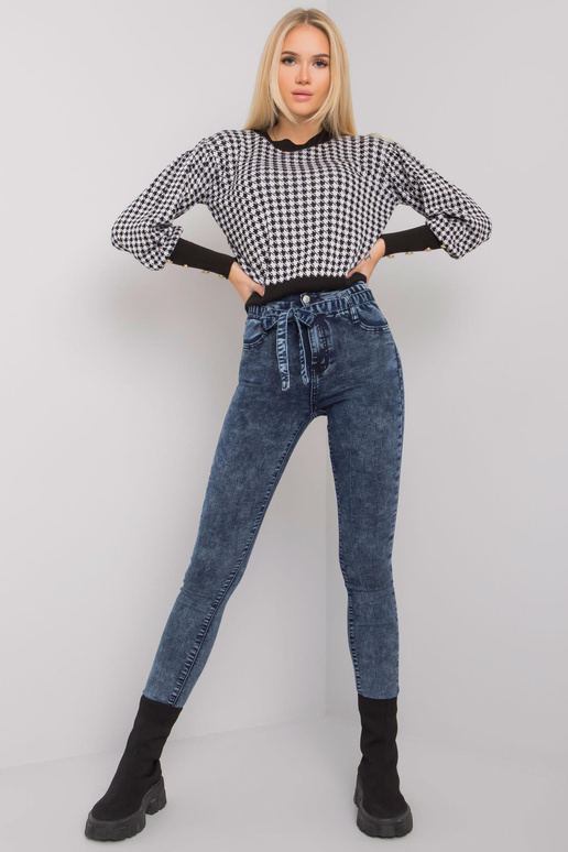 Zili pielāgoti džinsi ar Lexington...