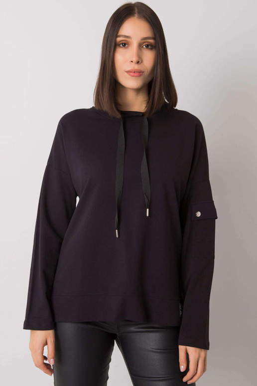 Melna plus izmēra blūze ar kabatu... Melna plus izmēra blūze ar kabatu...