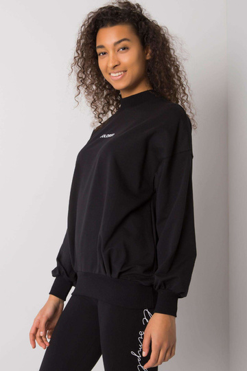 Melns džemperis bez kapuces... 2