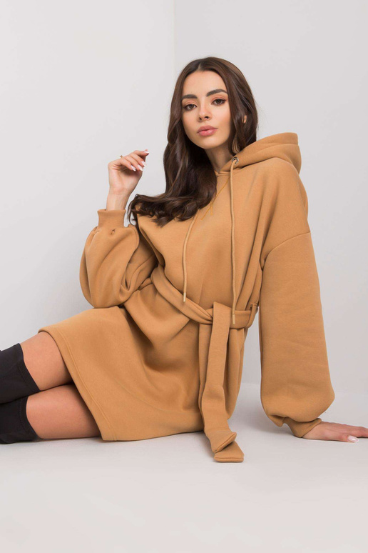 Kamieļu treniņtērpa kleita ar Raella...