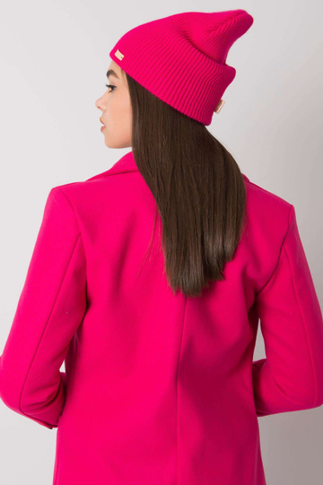 Fuksijas krāsas trikotāžas...