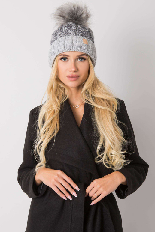 Pelēka ziemas cepure ar pušķi Ally...