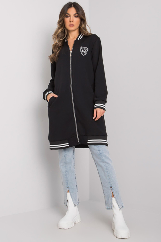 Melns garš sporta krekls ar Lucia RUE...