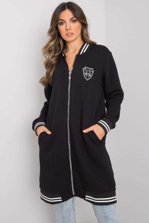 Melns garš sporta krekls ar Lucia RUE...