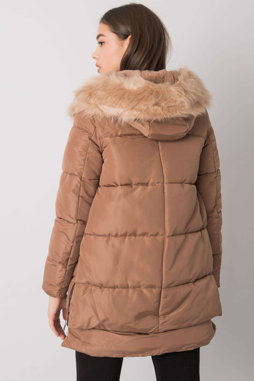 Kamieļu stepēta ziemas jaka Estherville