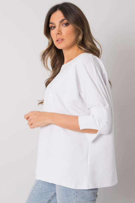 Hassina balta brīva blūze