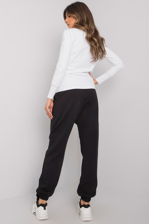 Balts un melns sieviešu ikdienas... Balts un melns sieviešu ikdienas...