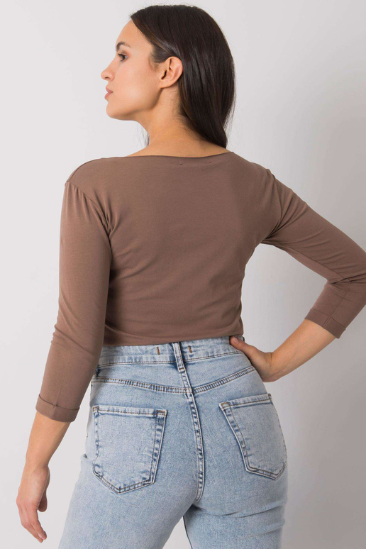 Brūna pamata blūze ar Steffanie kabatu