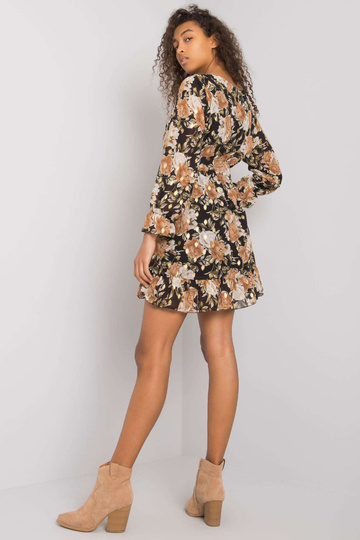 Melna un bēša kleita ar... 2