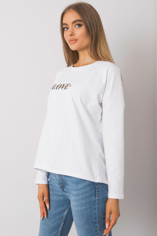 Balta blūze ar garām piedurknēm...