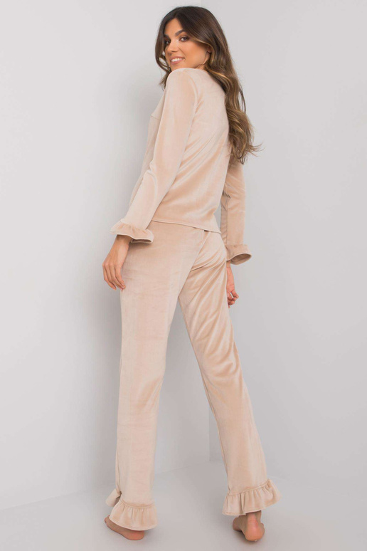 Bēša velūra pidžama ar biksēm Camille...