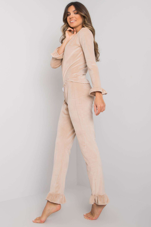 Bēša velūra pidžama ar biksēm Camille...