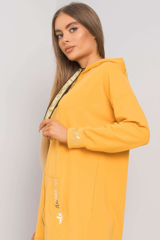 Dzeltens džemperis ar garu...