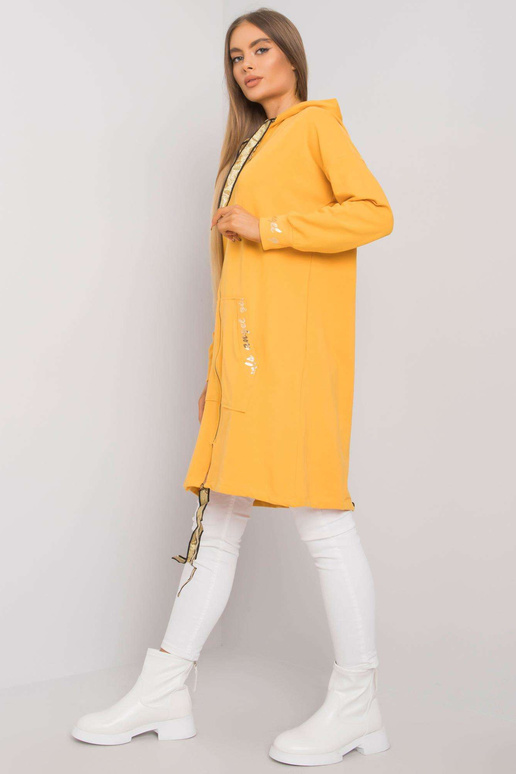 Dzeltens džemperis ar garu...