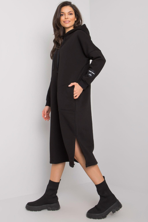 Melna sporta kreklkleita ar kabatām... Melna sporta kreklkleita ar kabatām...