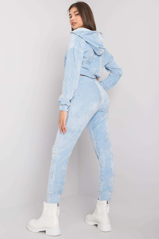 Gaiši zils divdaļīgs komplekts ar...