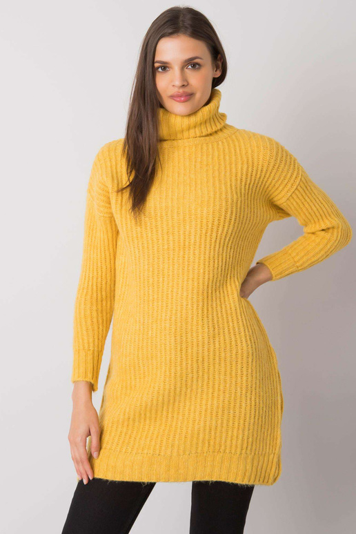 Dzeltens džemperis ar garu apkakli...