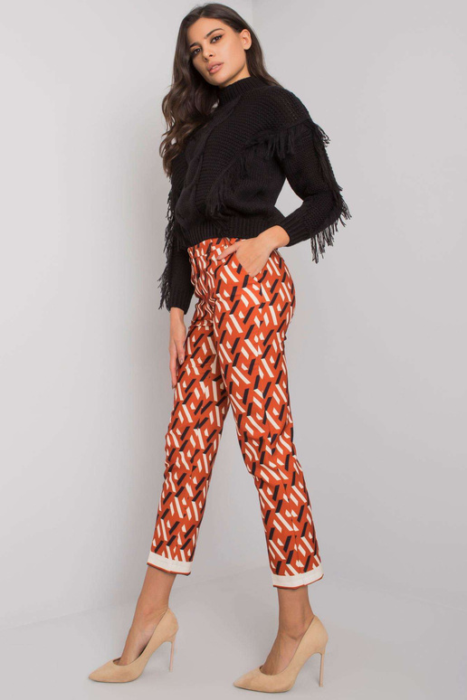 Tumši oranžas Dorčesteras rakstainas... Tumši oranžas Dorčesteras rakstainas...