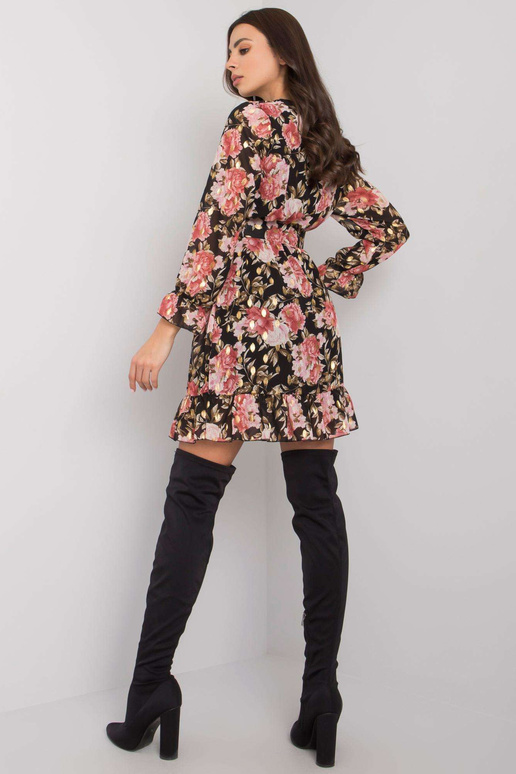 Alisia melna un rozā volānu kleita