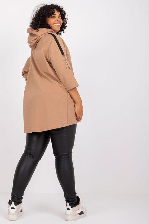 Kamieļu sporta krekls liela izmēra... Kamieļu sporta krekls liela izmēra...