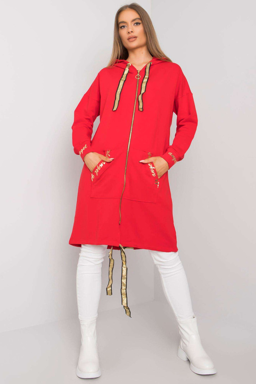 Sarkans džemperis ar garu...