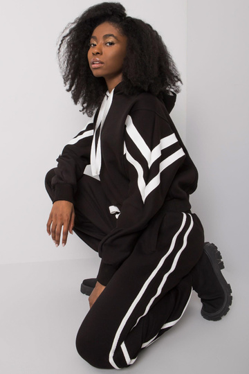 Melns ikdienas komplekts ar... 2