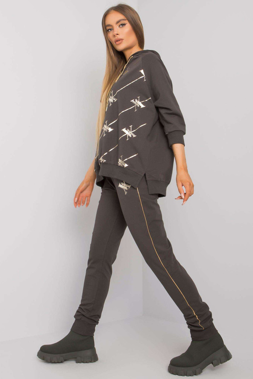 Tumšs haki krāsas divdaļīgs komplekts...