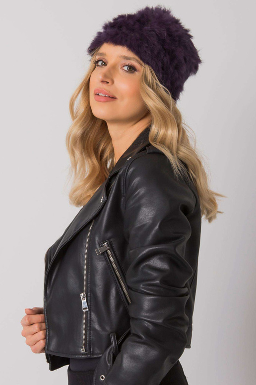 Violeta kažokādas cepure