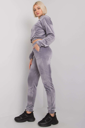 Pelēks divdaļīgs komplekts... 2