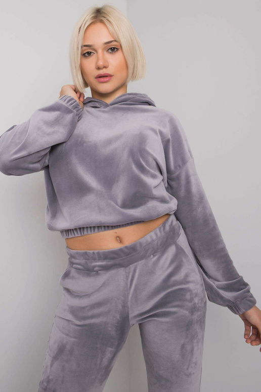 Pelēks divdaļīgs komplekts ar velūru...