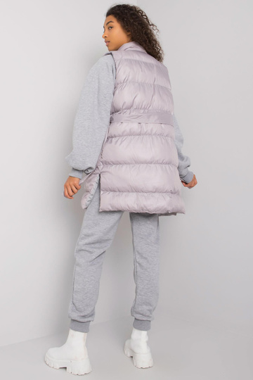 Pelēks trīsdaļīgs komplekts... 2