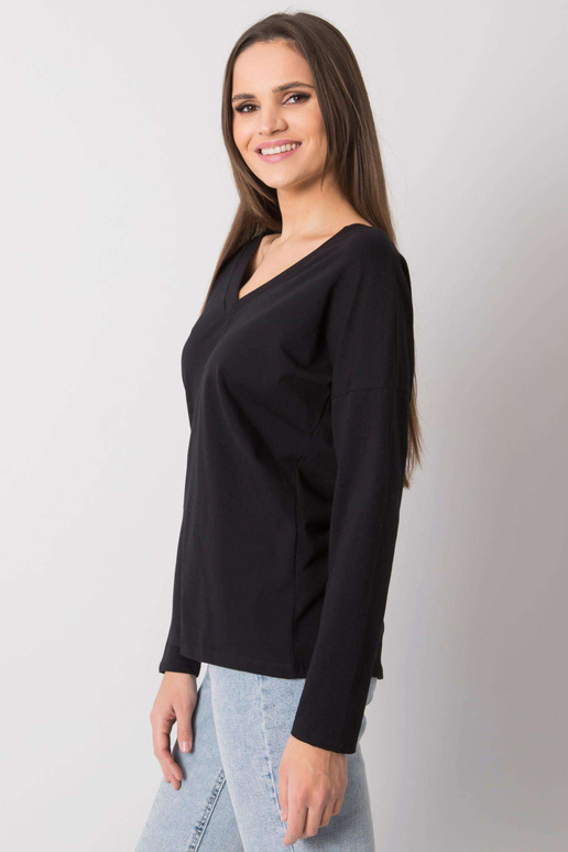 Melna sieviešu blūze ar garām... Melna sieviešu blūze ar garām...