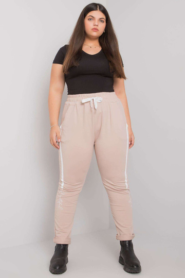 Bēšas liela izmēra... 2