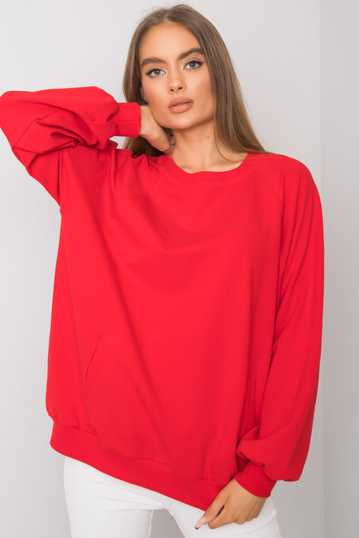 Sarkans sporta krekls ar kabatām...